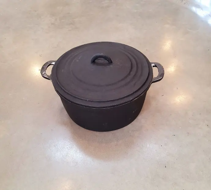 OLLA DE HIERRO 10 LITROS
