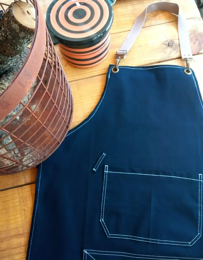 DELANTAL JEAN BLUE