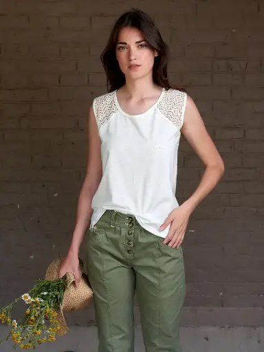 MUSCULOSA MANGA RANGLAN. LAS TAGUAS