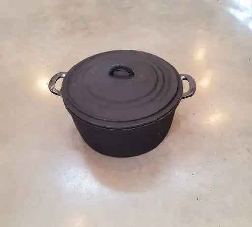 OLLA DE HIERRO 10 LITROS